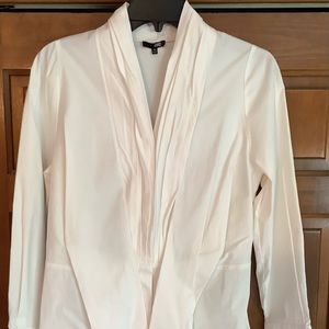 LAFAYETTE 148 CRISP WHITE TUXEDO SHIRT DETAILING!